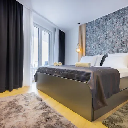 Happy House Old Town Luxury *