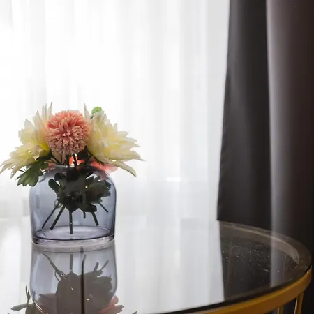 Happy House Old Town Luxury דירה