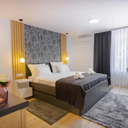 Happy House Old Town Luxury דירה סראייבו