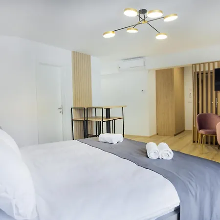 דירה Happy House Old Town Luxury סראייבו