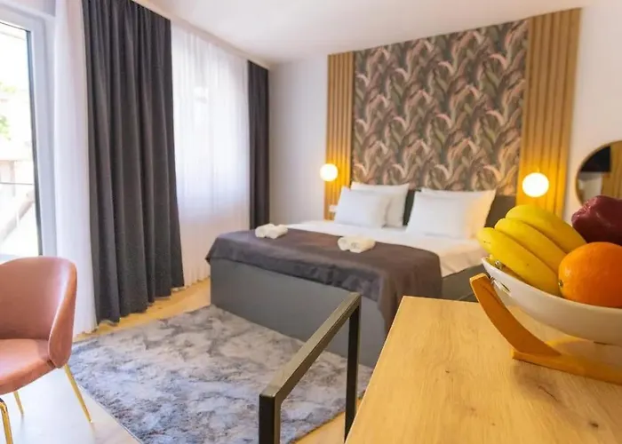 Happy House Old Town Luxury